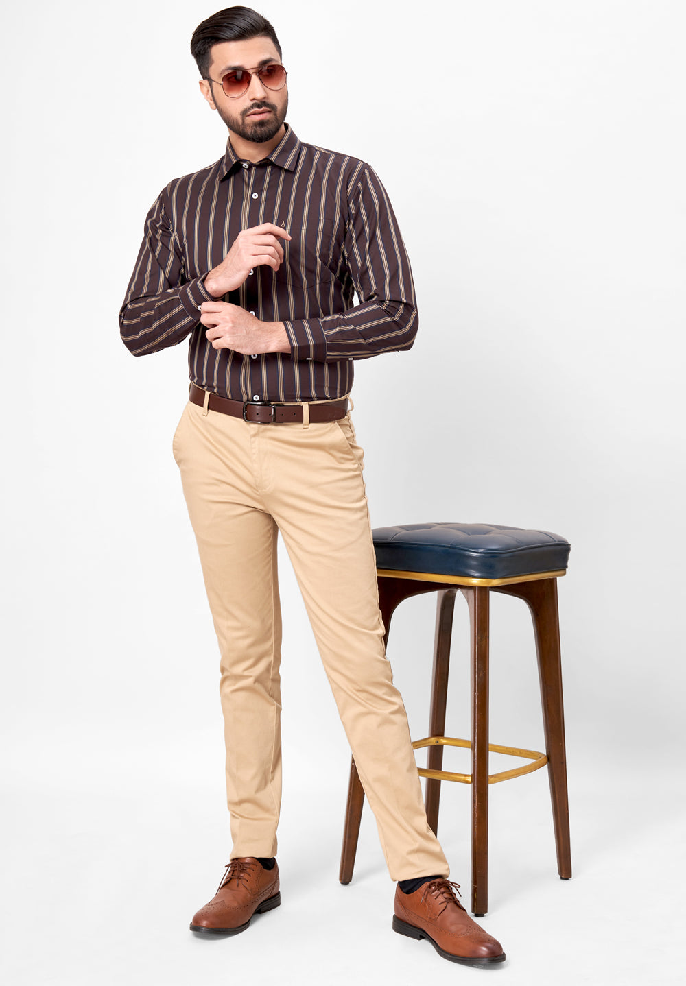 Buy Men Beige Slim Fit Solid Flat Front Formal Trousers Online - 814315 |  Louis Philippe